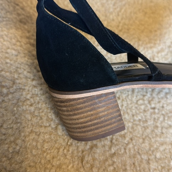 Steve Madden Rizzaa Black Suede Leather Heeled Sandals - Picture 4 of 6